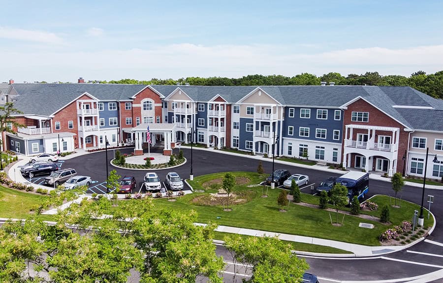 A wide view of the Brightview Sayville property. Image Source: Brightview Senior Living