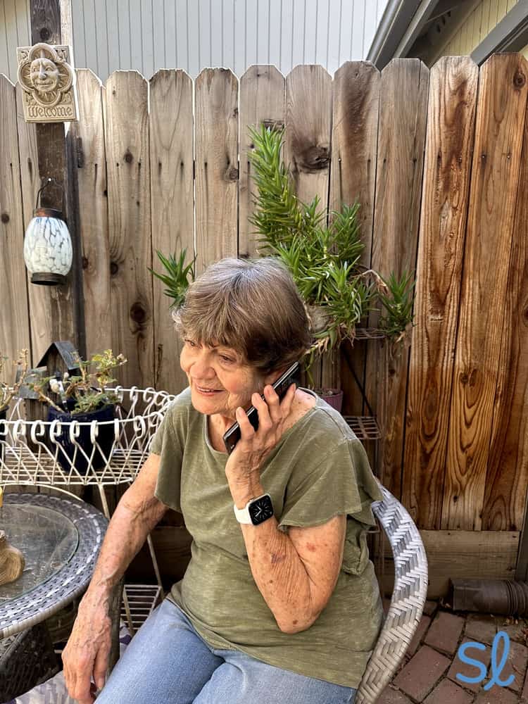 My grandma making a call on the Jitterbug Smart4