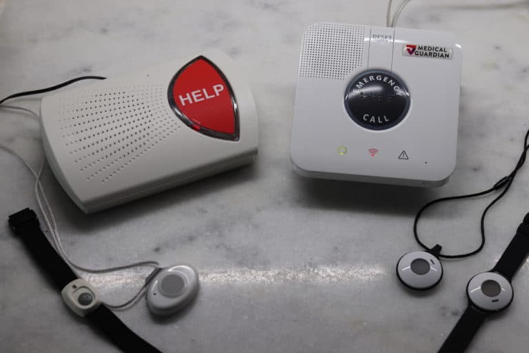 Medical Alerts & Pacemakers Medical Alerts Systems for Pacemakers