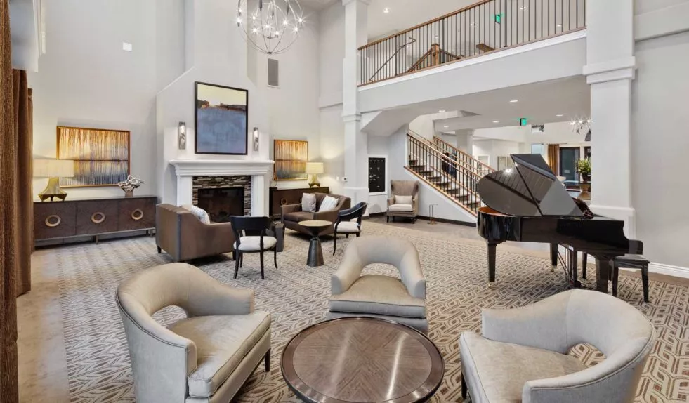 A lounge area for Oakmont residents and guests