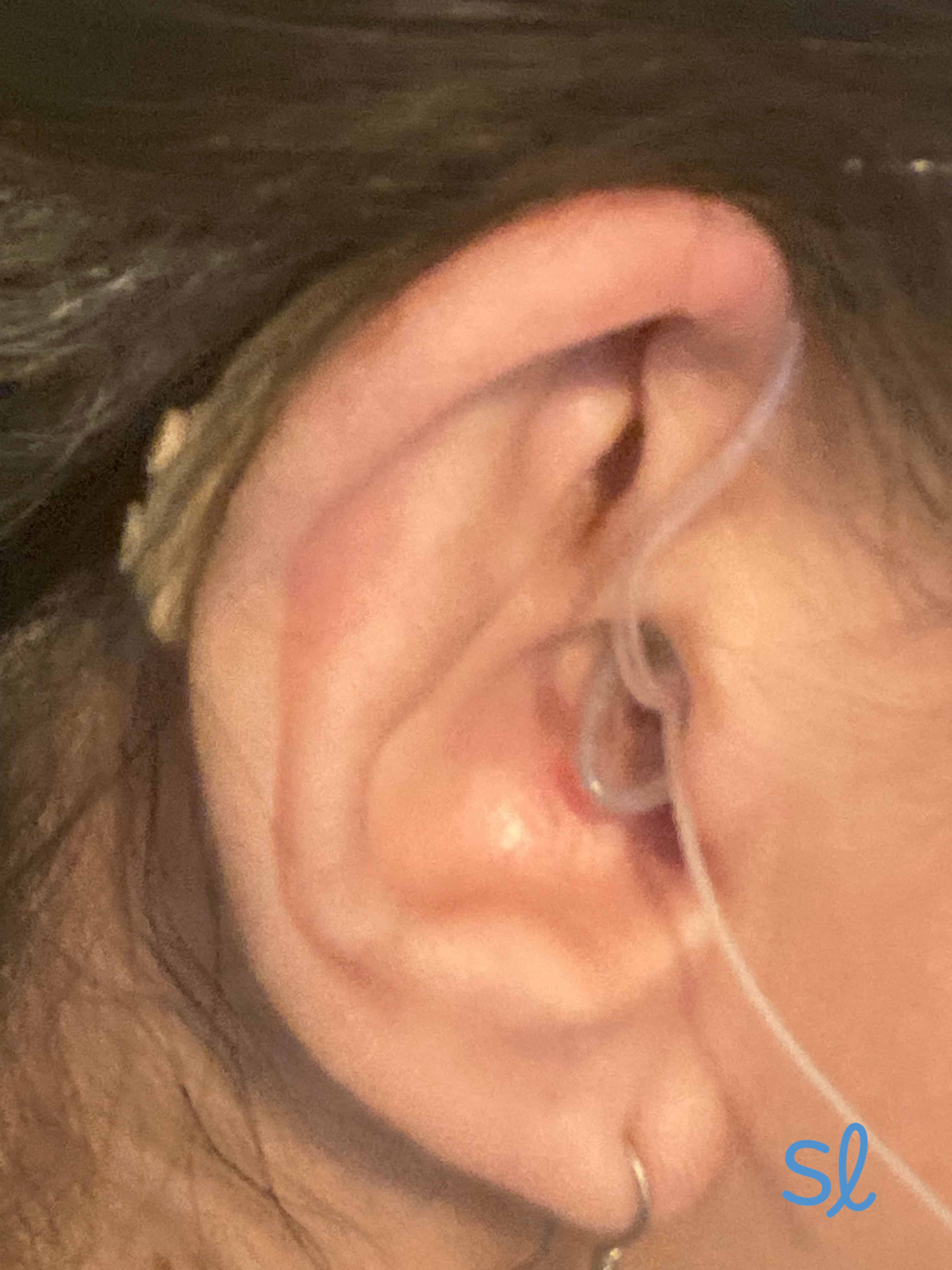 Wearing MDHearing s VOLT MAX hearing aids